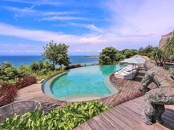 スワルガ パダン パダン | チェックインバリ